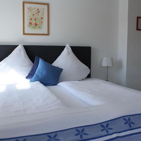 Galerie Riesling Hotel ทริทเท็นไฮม์ ภายนอก รูปภาพ
