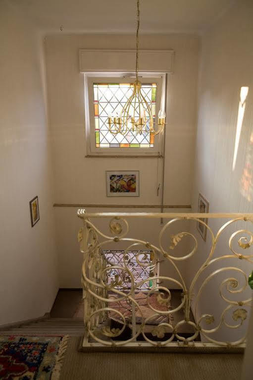 Galerie Riesling Hotel ทริทเท็นไฮม์ ภายนอก รูปภาพ